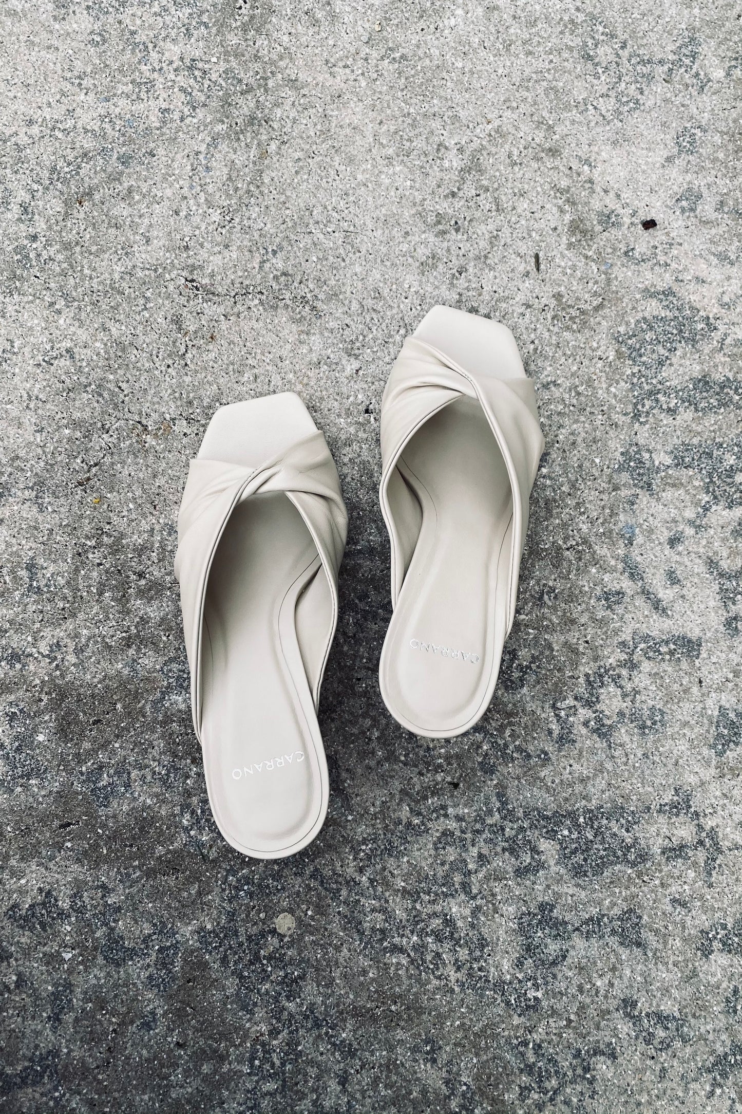 CR SAGE SLIDE HEEL IN LAIT