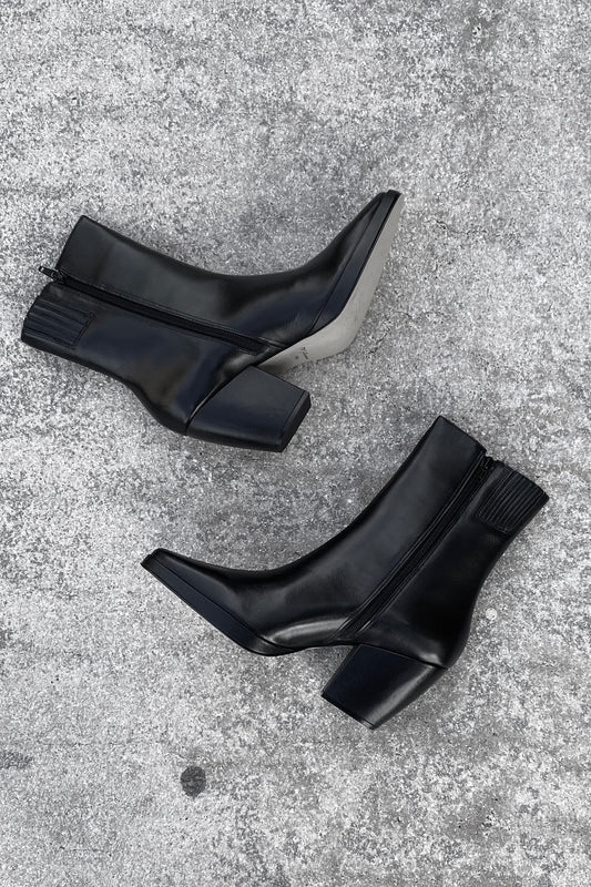 MT HENDRIX PLATFORM BOOTIE